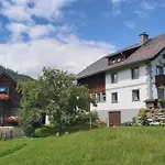 아파트 Schweizer Hof *