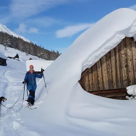 Schweizer Hof Apartament *